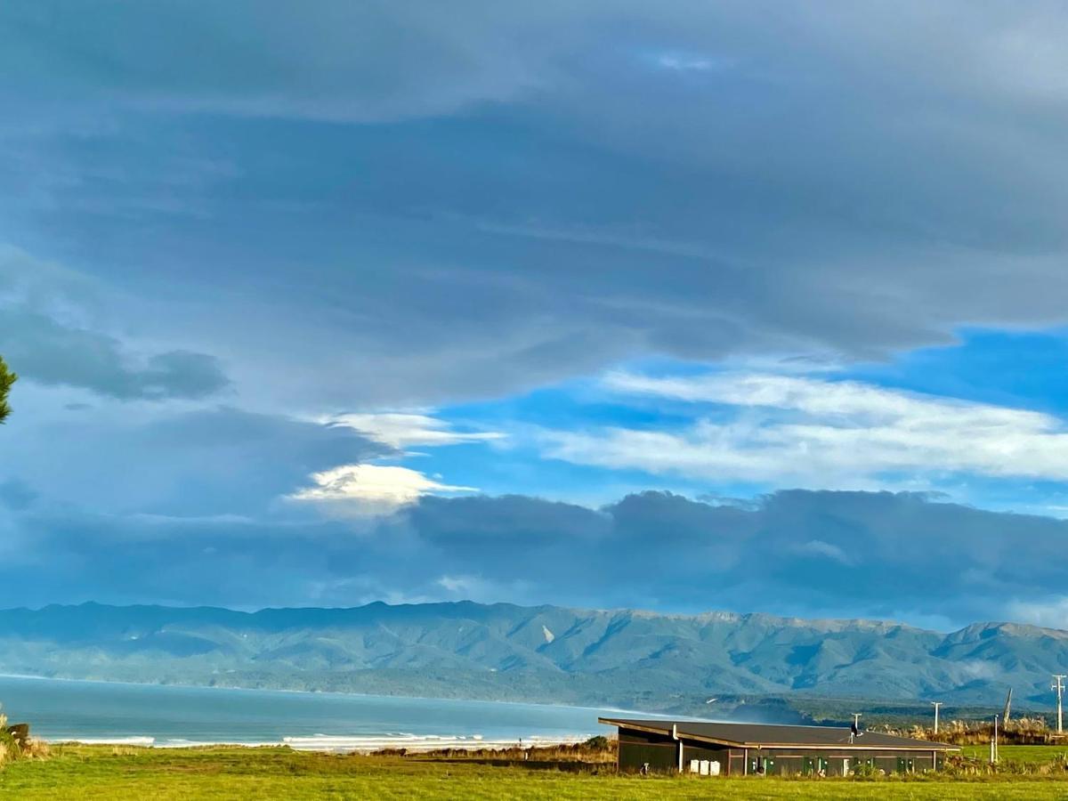 “The Cliffs” Humpridge View Motels Tuatapere Dış mekan fotoğraf